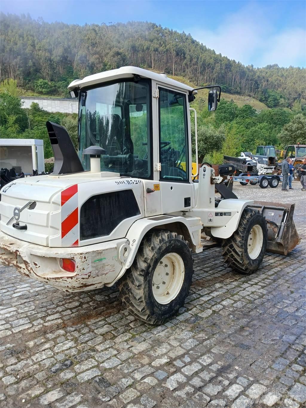 Volvo L30G Ostalo za građevinarstvo