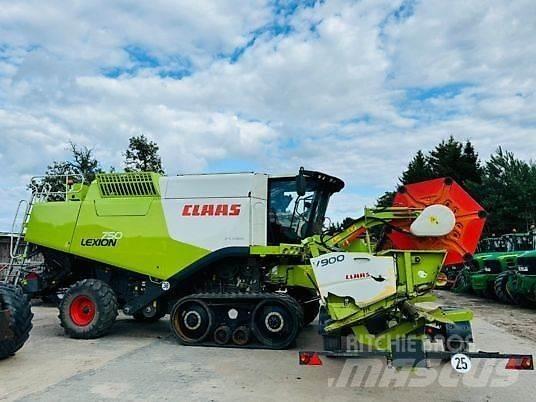 CLAAS LEXION 750 Kombajni