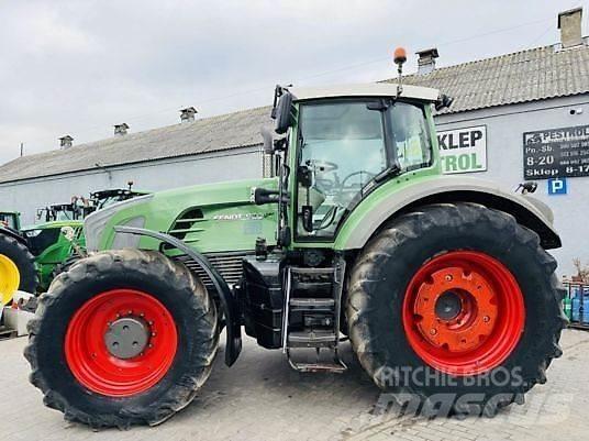 Fendt 933 VARIO Traktori
