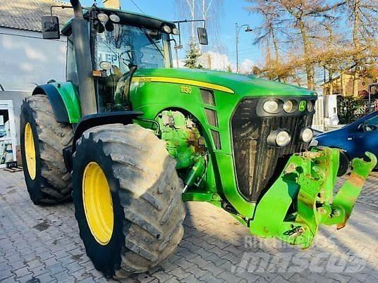 John Deere 8130 Traktori