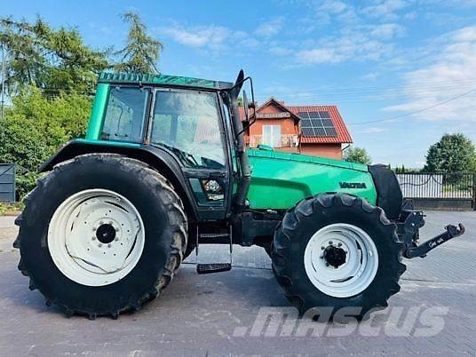 Valtra 8150 Traktori