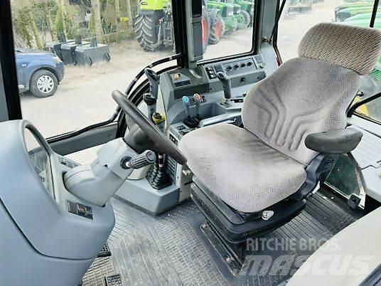 Valtra T160 Traktori