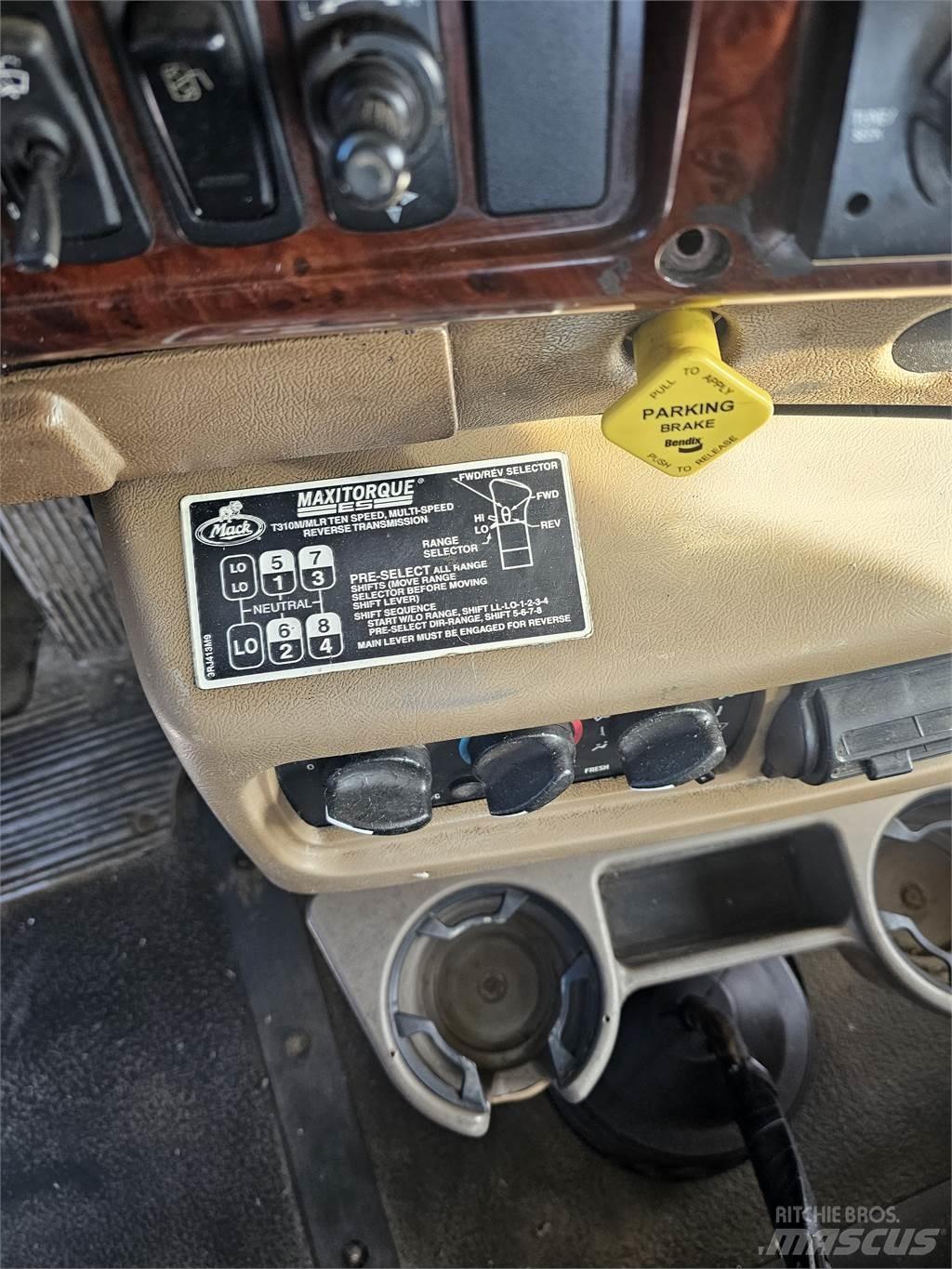 Mack Granite Ostali kamioni