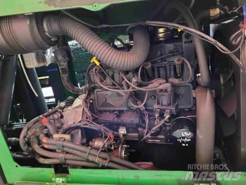 Combilift C3000GST Plinski viljuškari
