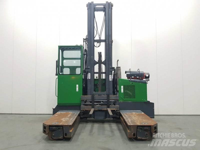 Combilift C4500GT Viljuškari sa 4-stranskim dohvatom
