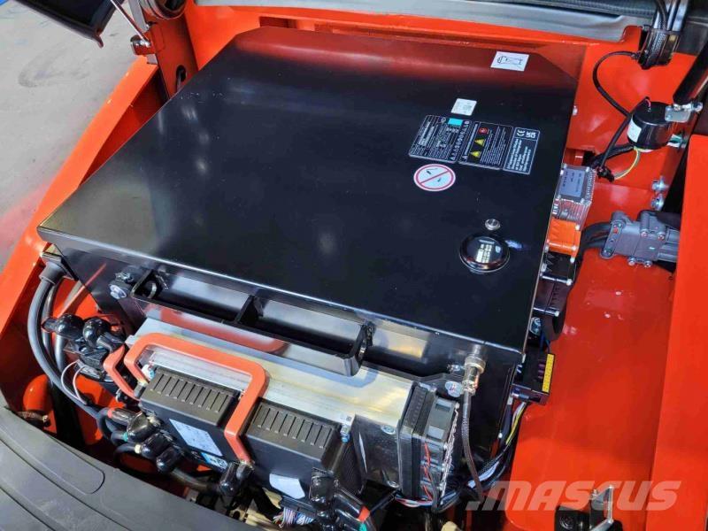 EP EFL303 205 HC Električni viljuškari