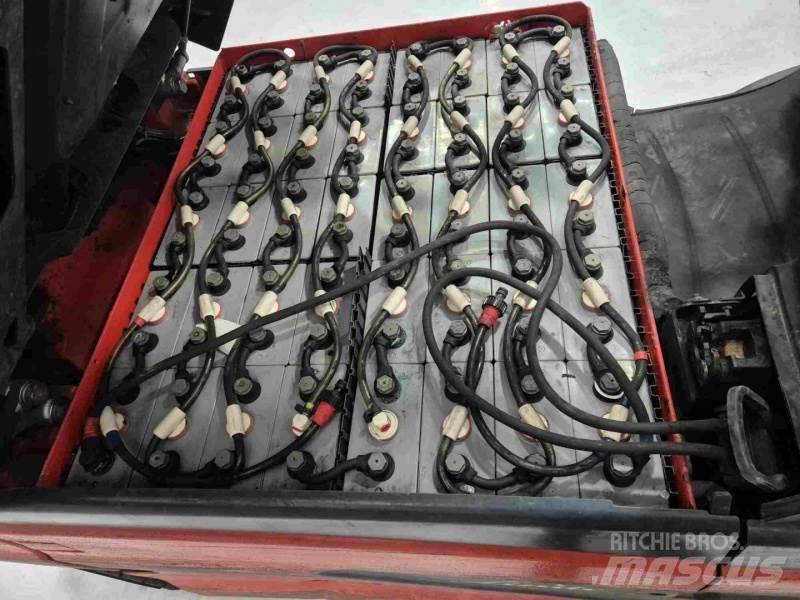 Linde E30L-01 Električni viljuškari
