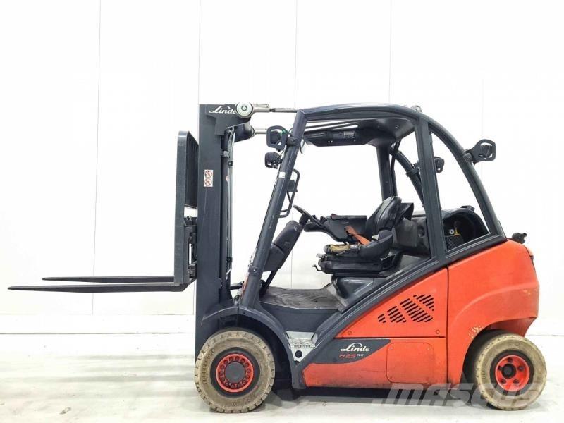 Linde H25T-02 Plinski viljuškari