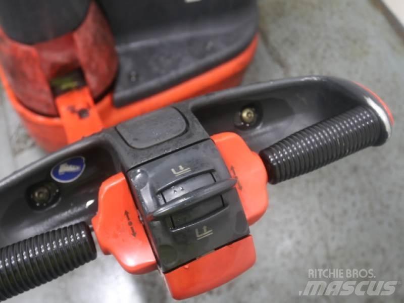 Linde L10 379 Ručni paletni viljuškari