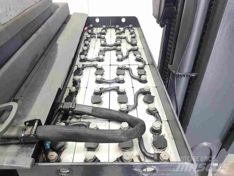 Linde R14HD-01 1120 Viljuškari sa pomičnim stupom
