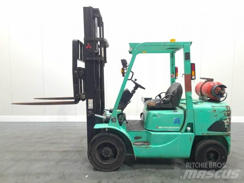 Mitsubishi FG35K Plinski viljuškari