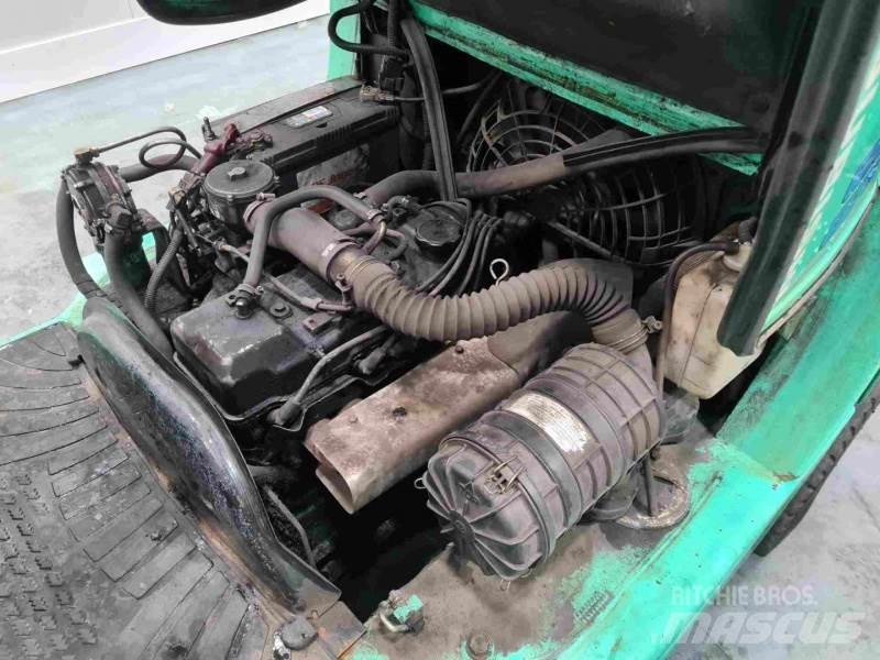 Mitsubishi FG35K Plinski viljuškari