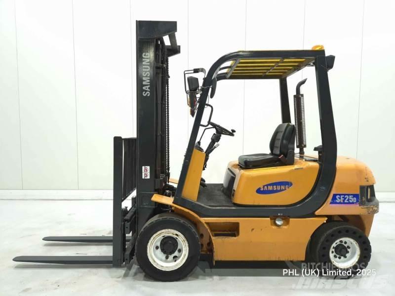 Samsung SF25D Dizelski viljuškari