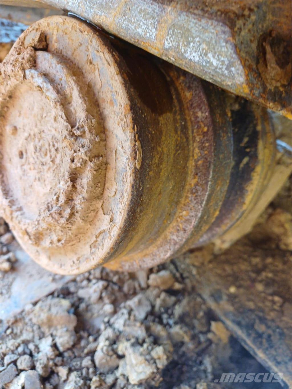 Hitachi ZX350LC-7 Bageri guseničari