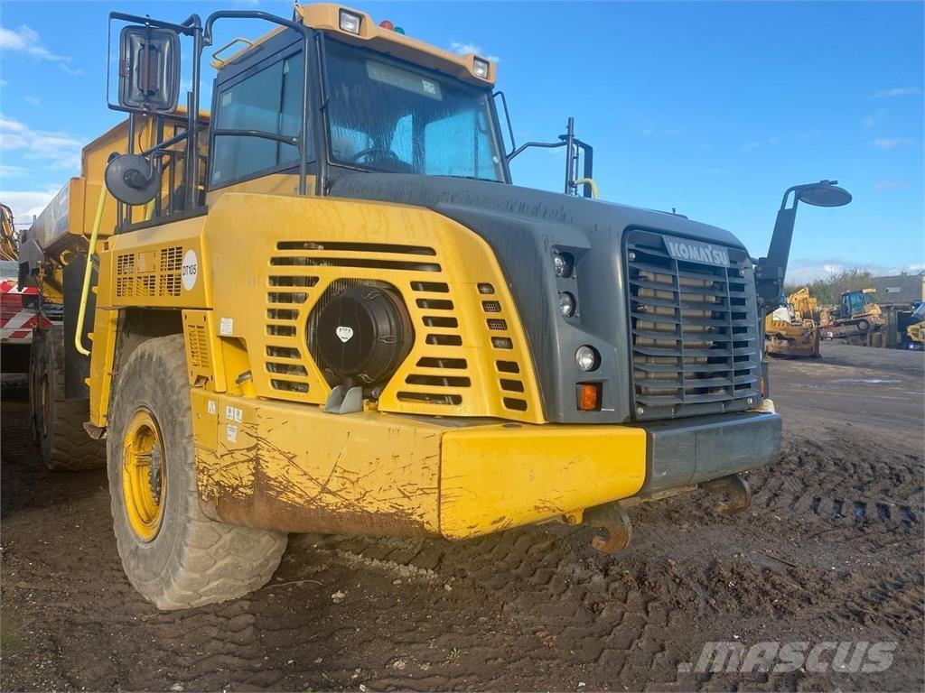 Komatsu HM300-5 Zglobni damperi