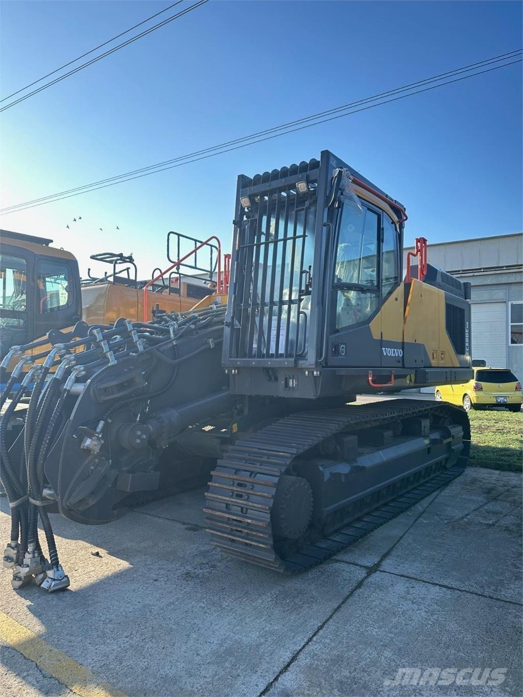Volvo EC380EHR Bageri za rušenje