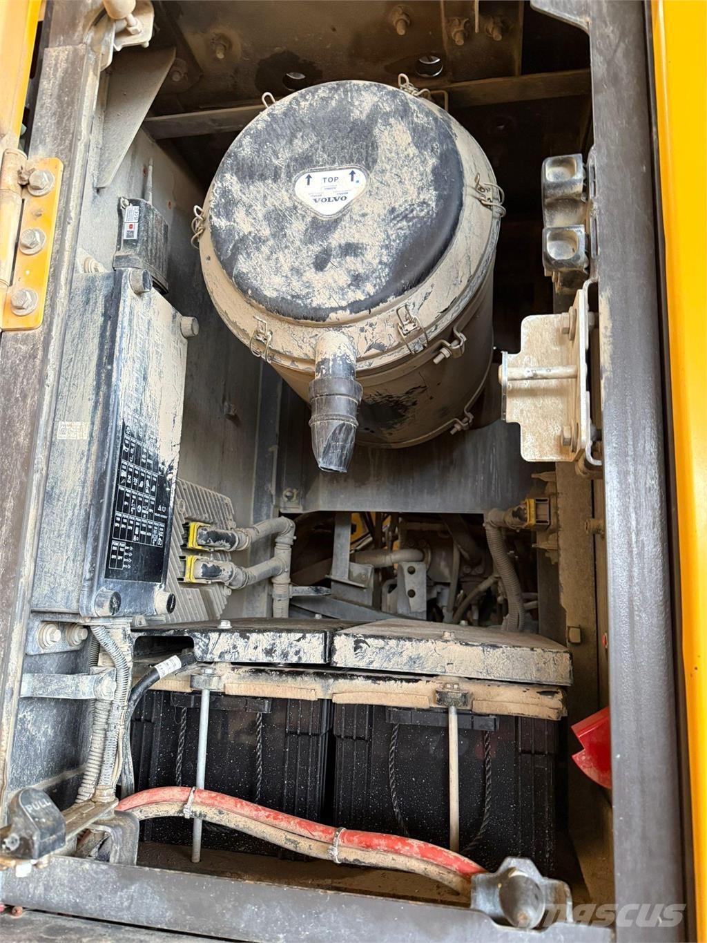 Volvo EC380EL Bageri guseničari