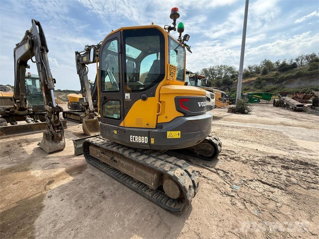 Volvo ECR88D Bageri guseničari