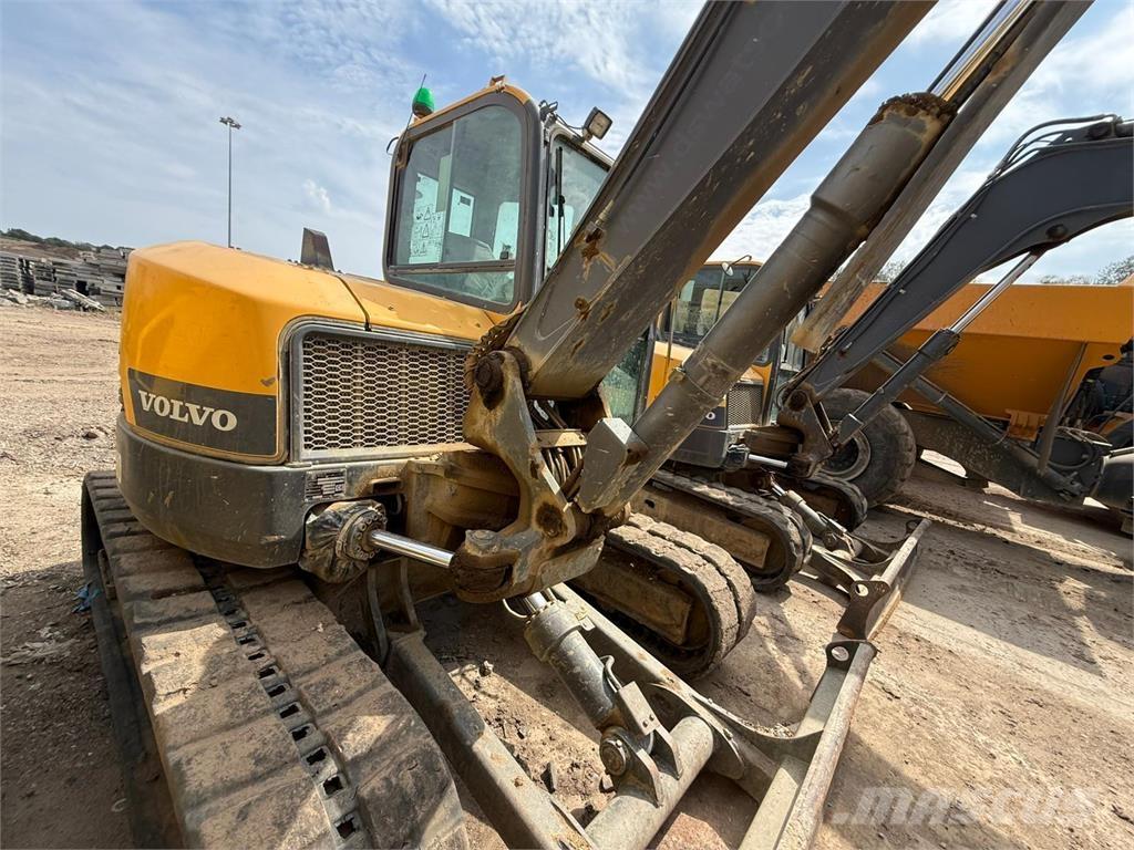 Volvo ECR88D Bageri guseničari