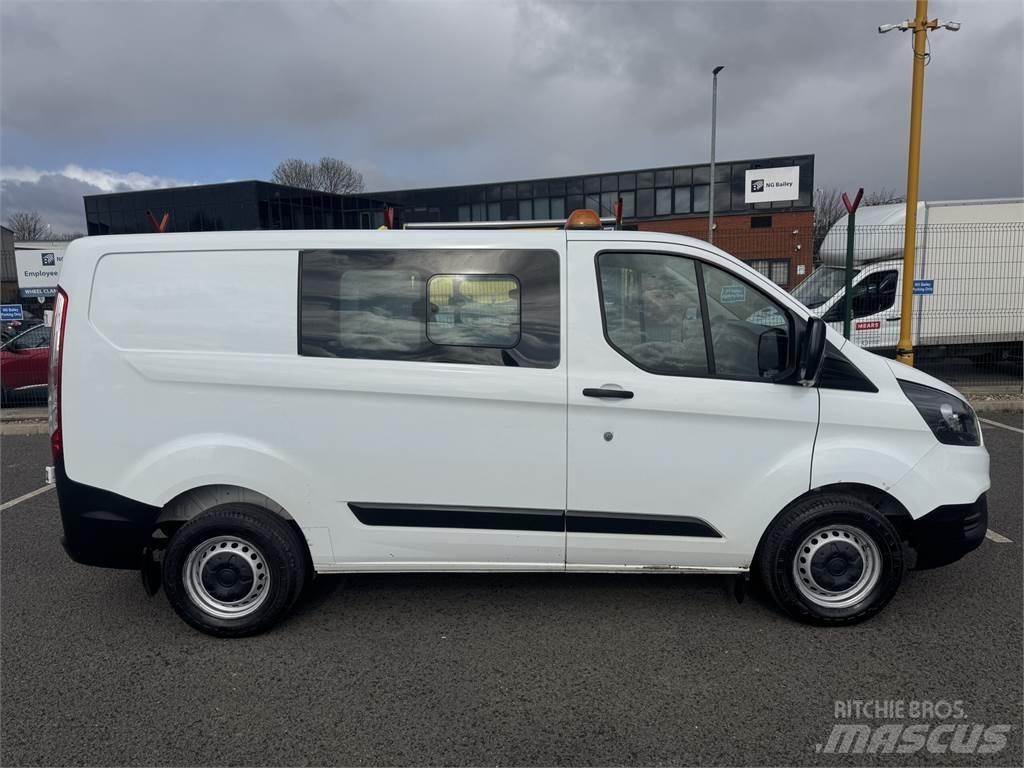 Ford  Mini autobusi