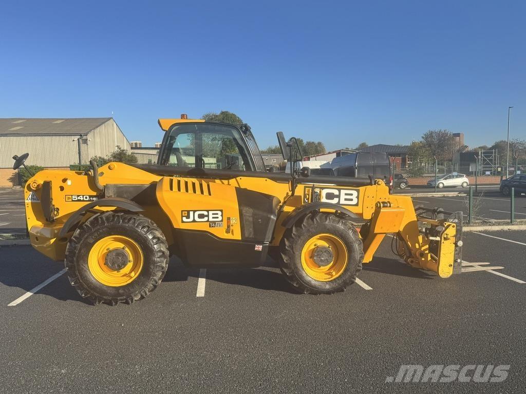 JCB  Teleskopski viljuškari