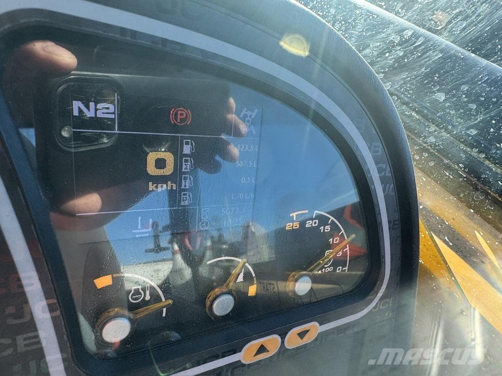 JCB  Teleskopski viljuškari