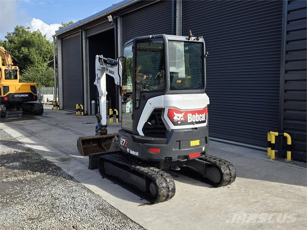 Bobcat E27 Mini bageri < 7t