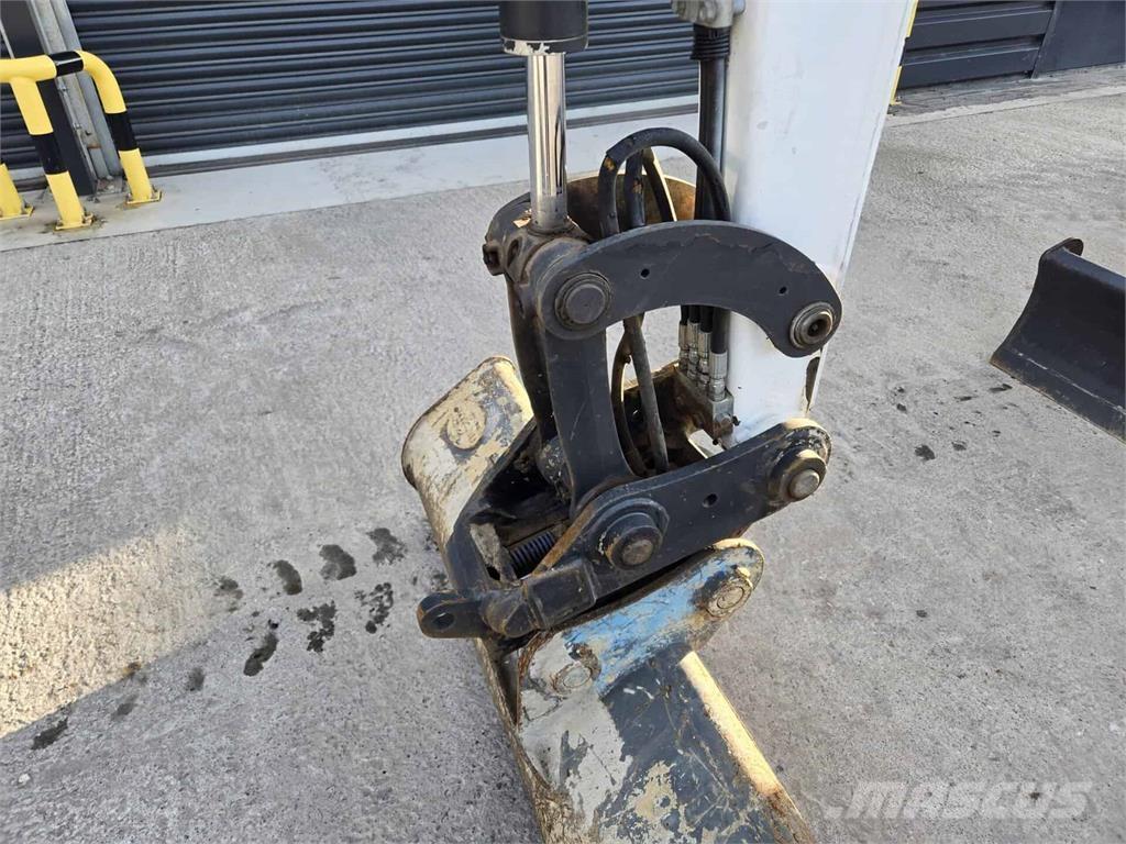 Bobcat E27 Mini bageri < 7t