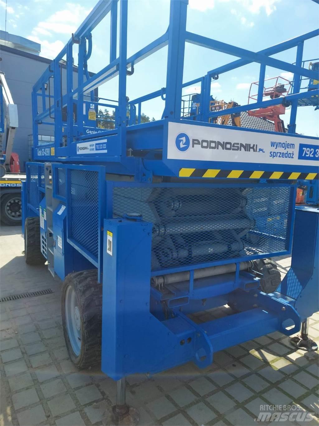 Genie GS-4390 RT Makazaste platforme