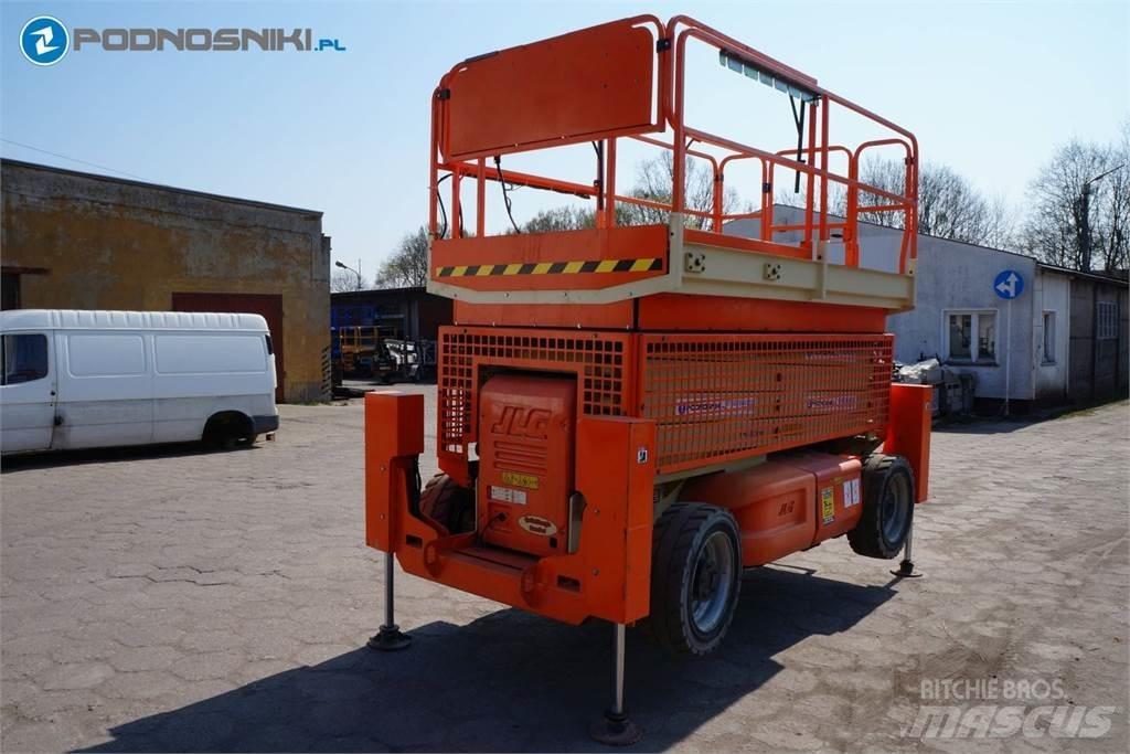 JLG 4069 Makazaste platforme