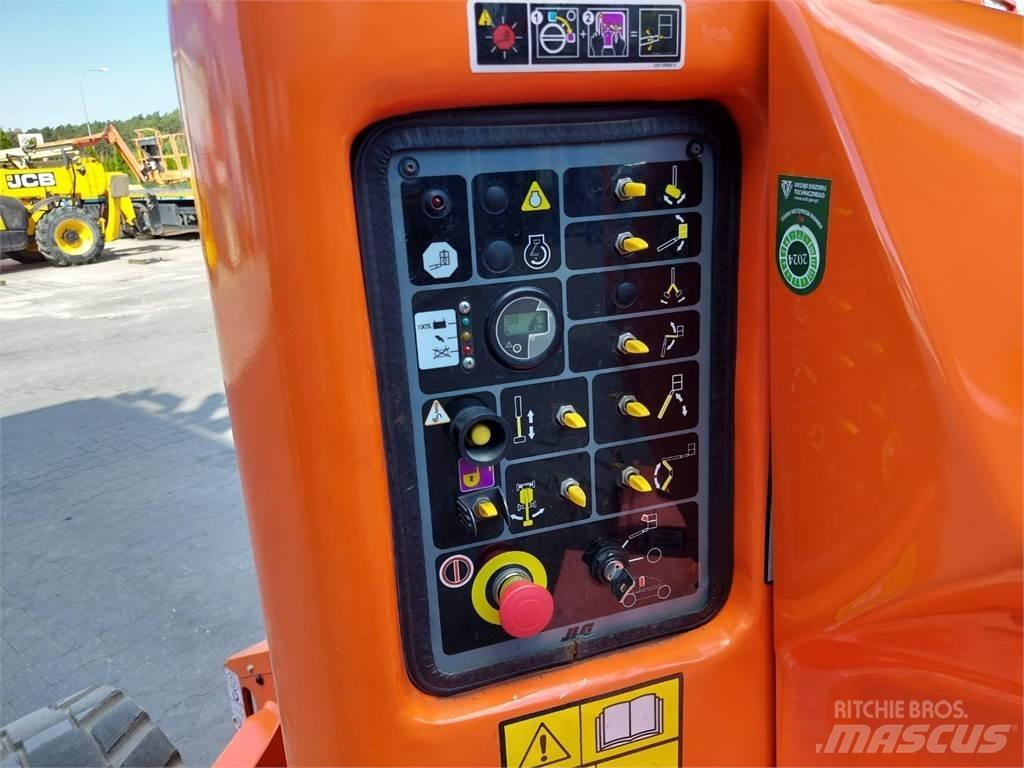 JLG E450AJ Zglobne podizne platforme