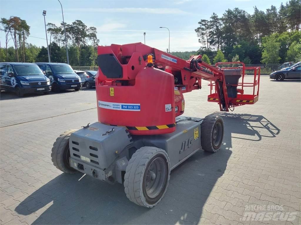 JLG M450AJ Zglobne podizne platforme