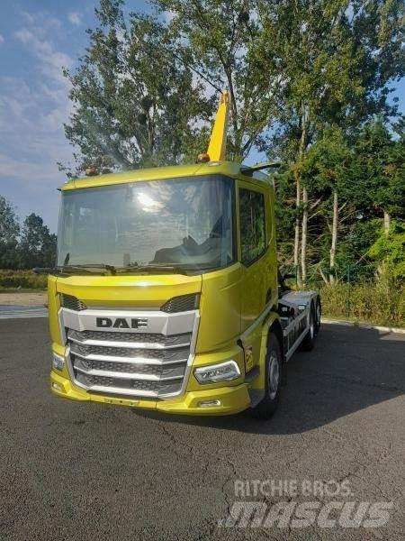 DAF XD Kamioni za podizanje kablova
