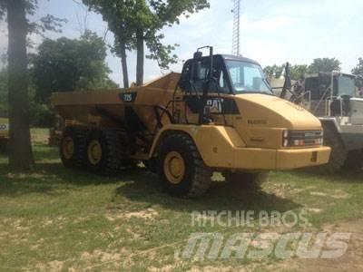 CAT 725 Zglobni damperi
