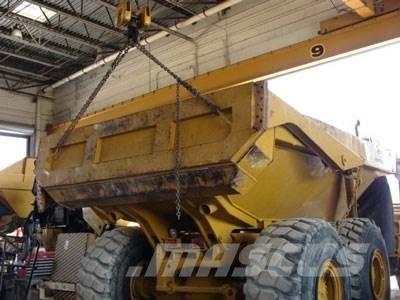 CAT 735 Tailgate Ostale komponente za građevinarstvo