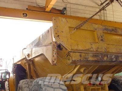 CAT 735 Tailgate Ostale komponente za građevinarstvo