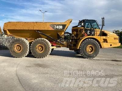 CAT 740B Zglobni damperi
