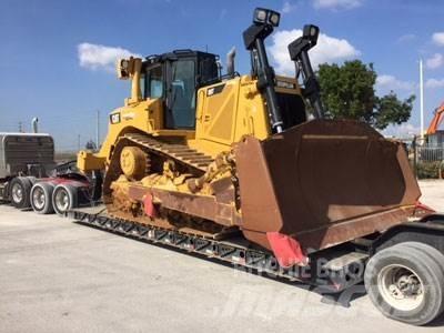 CAT D8T Buldožeri guseničari