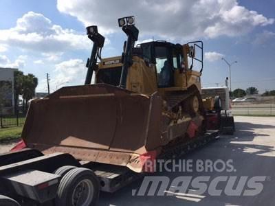 CAT D8T Buldožeri guseničari
