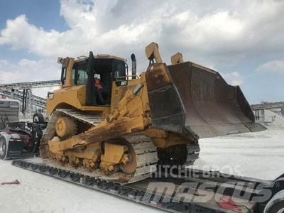 CAT D8T Buldožeri guseničari