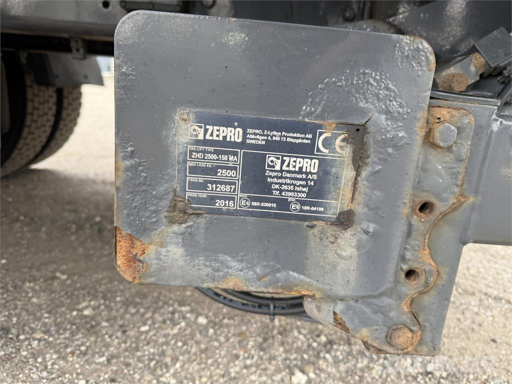 Scania G320 4x2 Kamioni sa ciradom