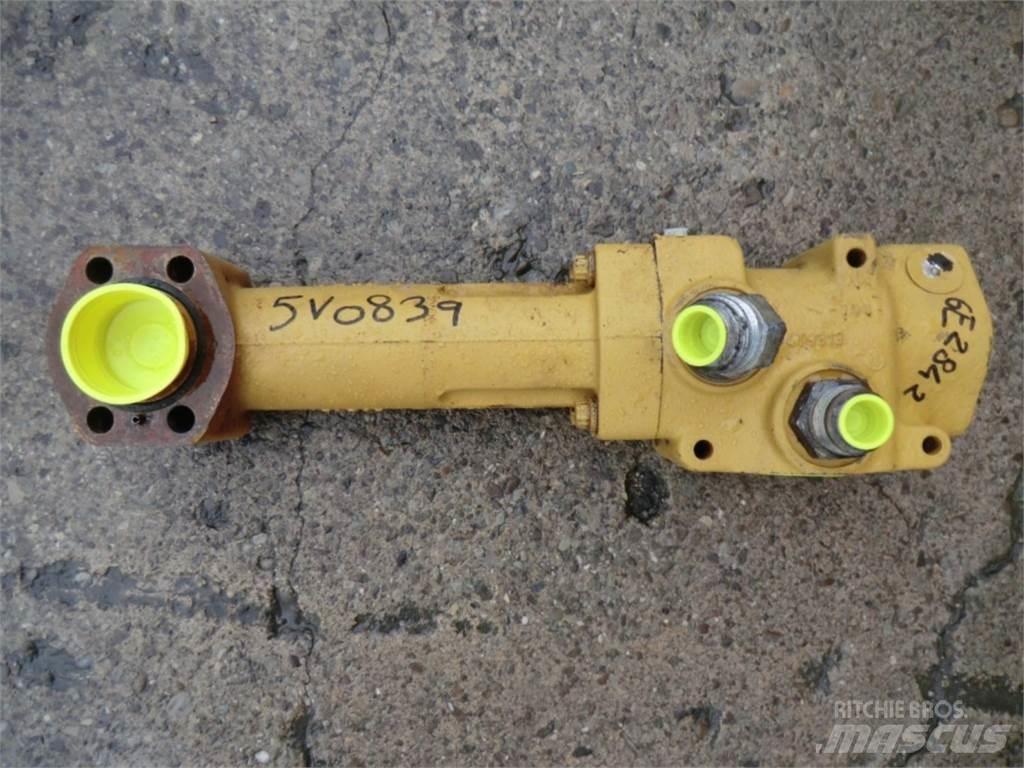 CAT 231D Ostalo za građevinarstvo