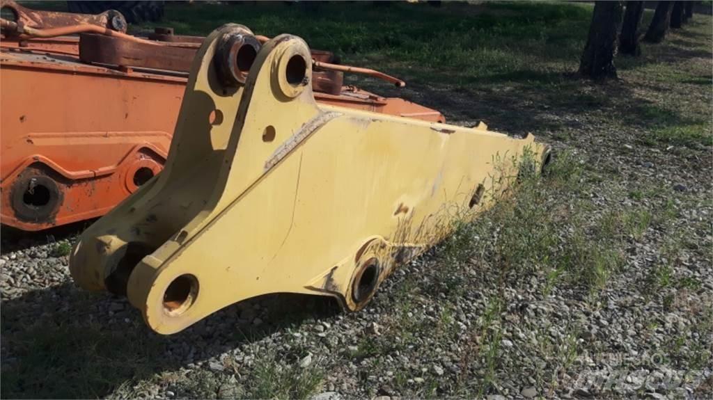 CAT 231D Šasija i vešenje