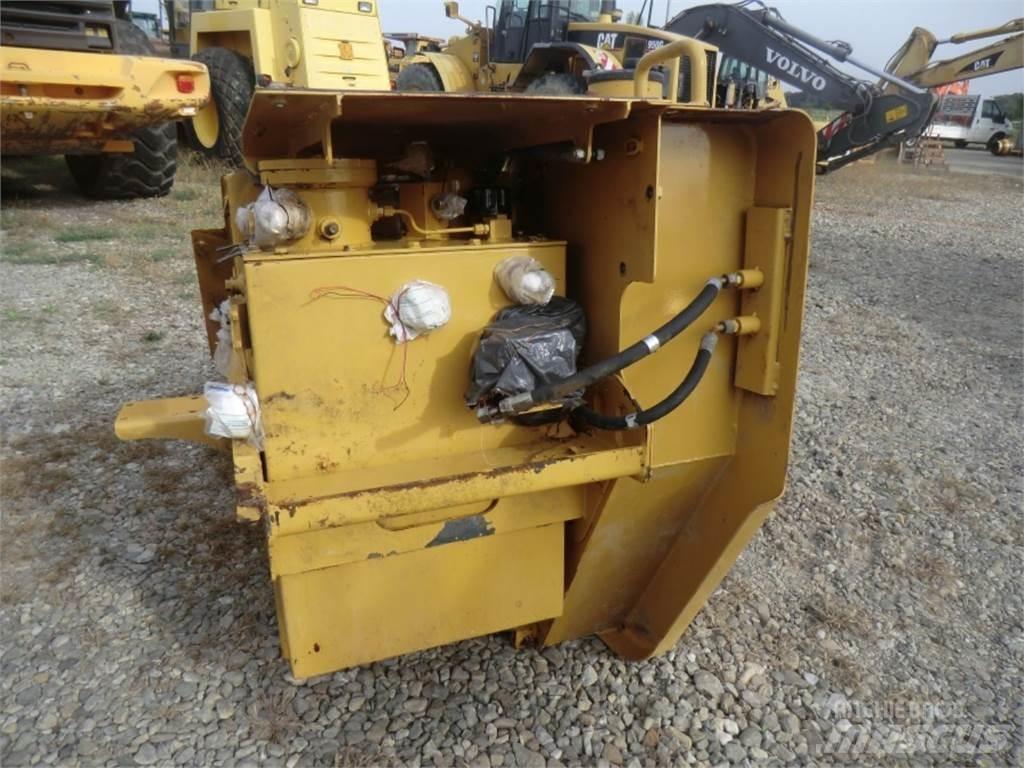 CAT 323D Ostalo za građevinarstvo