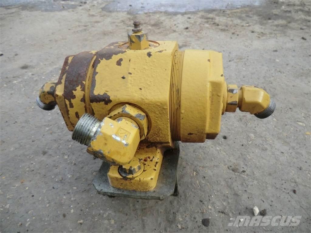 CAT 735 Ostalo za građevinarstvo