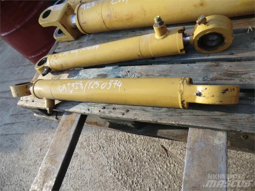 CAT 928G Ostalo za građevinarstvo