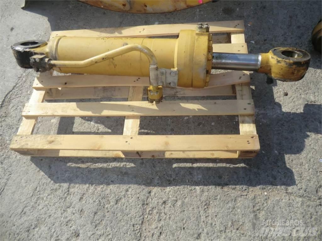 CAT 962H Ostalo za građevinarstvo