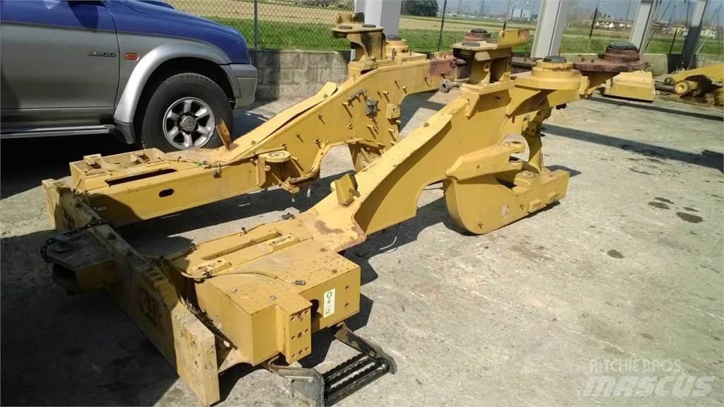 CAT 962H Šasija i vešenje