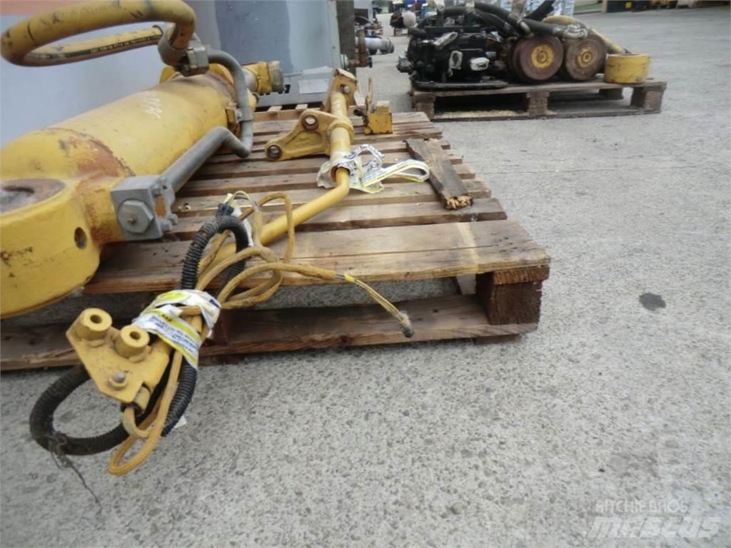 CAT 963C Ostalo za građevinarstvo