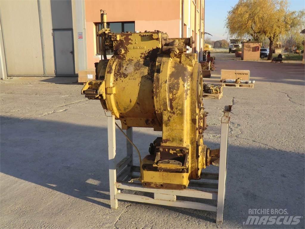 CAT 988B Ostalo za građevinarstvo